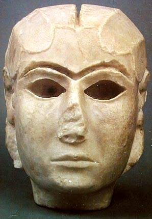 Lady of Uruk ("The Warka Head"),  ca. 3100,  BCE,   Iraq National Museum, Baghdad  IM 45434       oldest "naturalistic" human portrait?